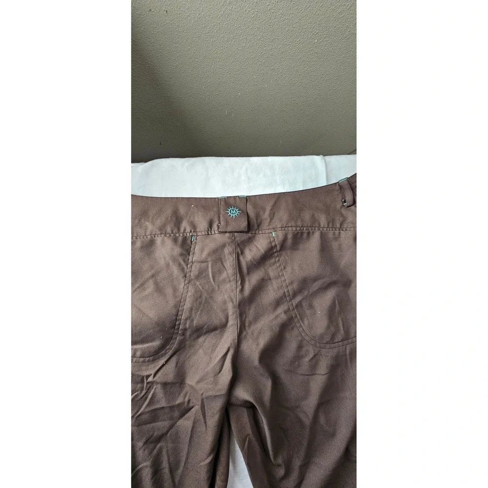 Magellan Sportswear Womens Brown Outdoor Hiking Shorts Size 12‎ Polyester Pocket